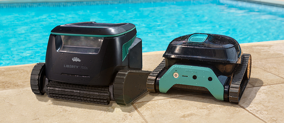 banner-dolphin-liberty-cordless-robotic-pool-cleaner